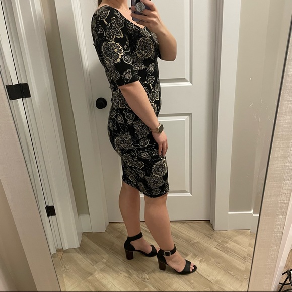 Size Medium Dress - Picture 2 of 6